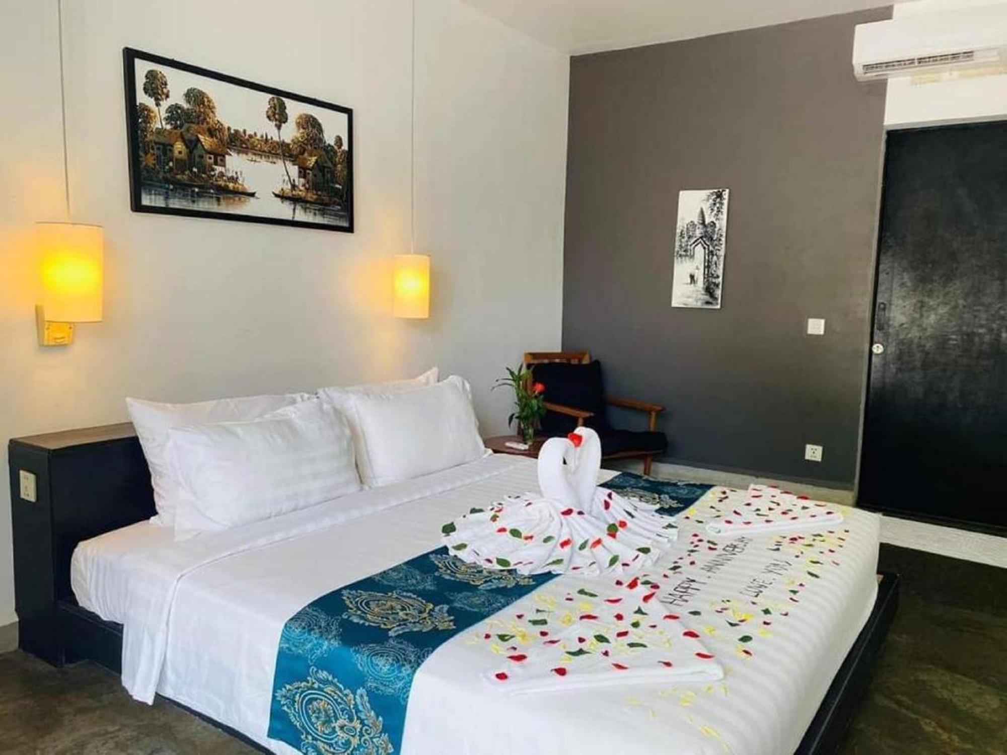Mittali Beach Hotel Σίχανουκβιλ Εξωτερικό φωτογραφία